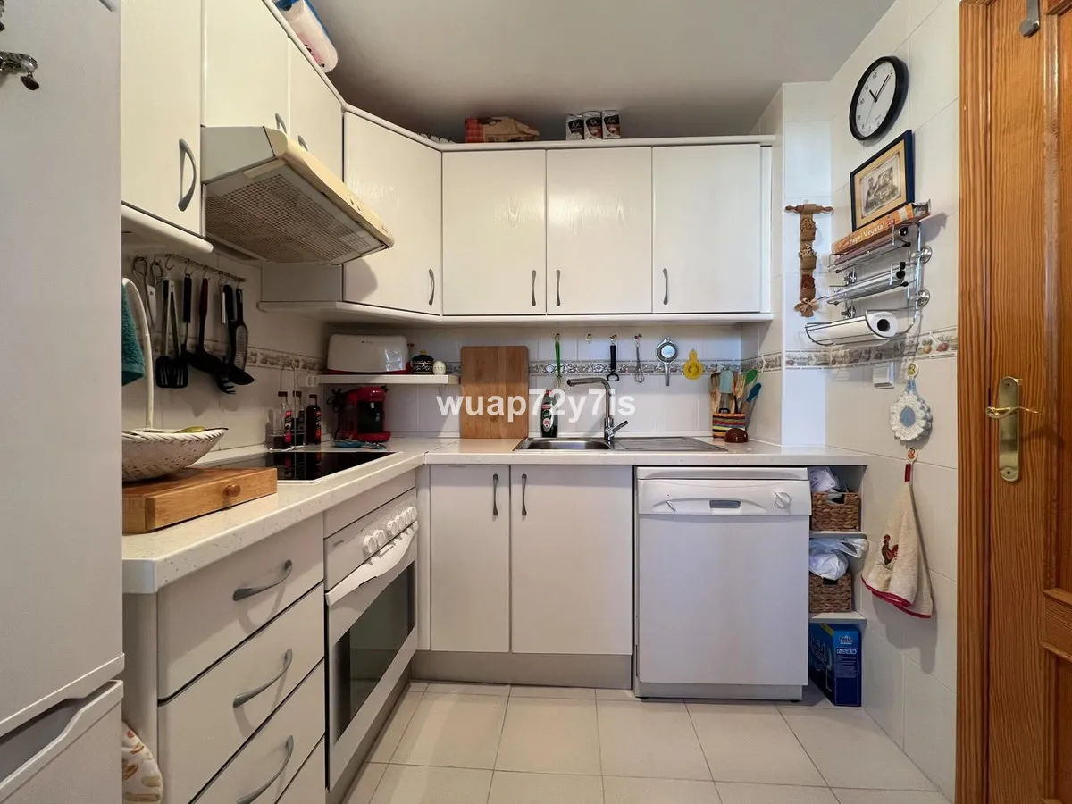 aad2a6ed-241a-462b-9550-07c54b509b12