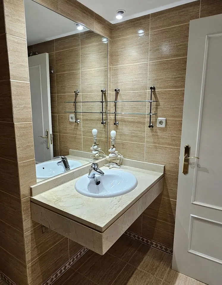 24aed1de-0e51-44dd-b4cd-55d40b5c7df5