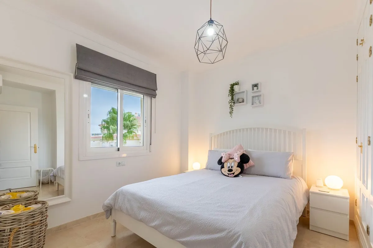 3e153a97-44c2-4fe6-b0c0-fe58cd1797f8