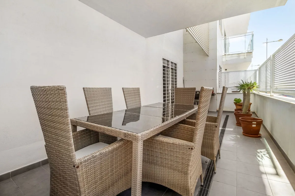 06f9d316-7dcd-450a-ad77-213604a90547