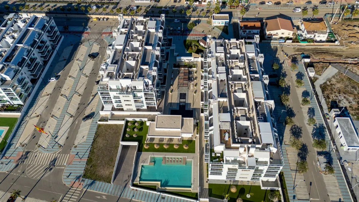 0b653eb5-3a64-47c0-a395-50a97a40df0e