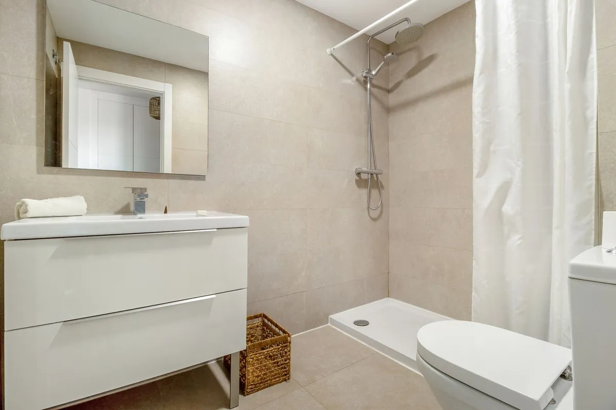 20dfd2bb-e5d0-4c8e-b547-f7cac2e87656