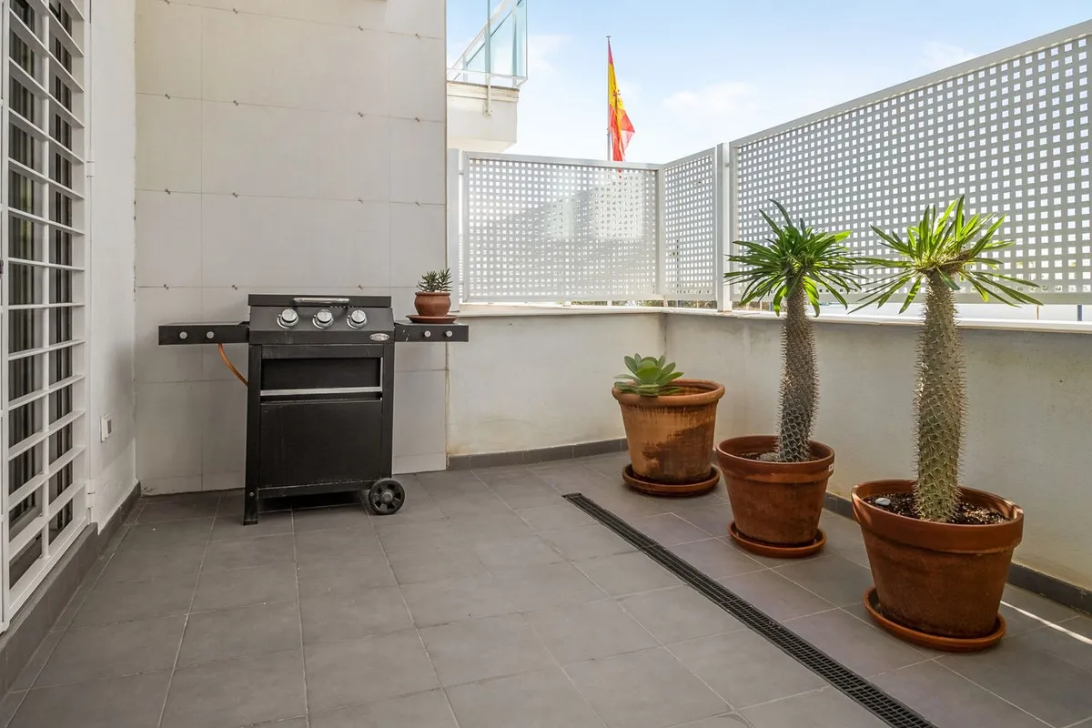 40554116-10e6-4f96-a643-4ddb312b6042