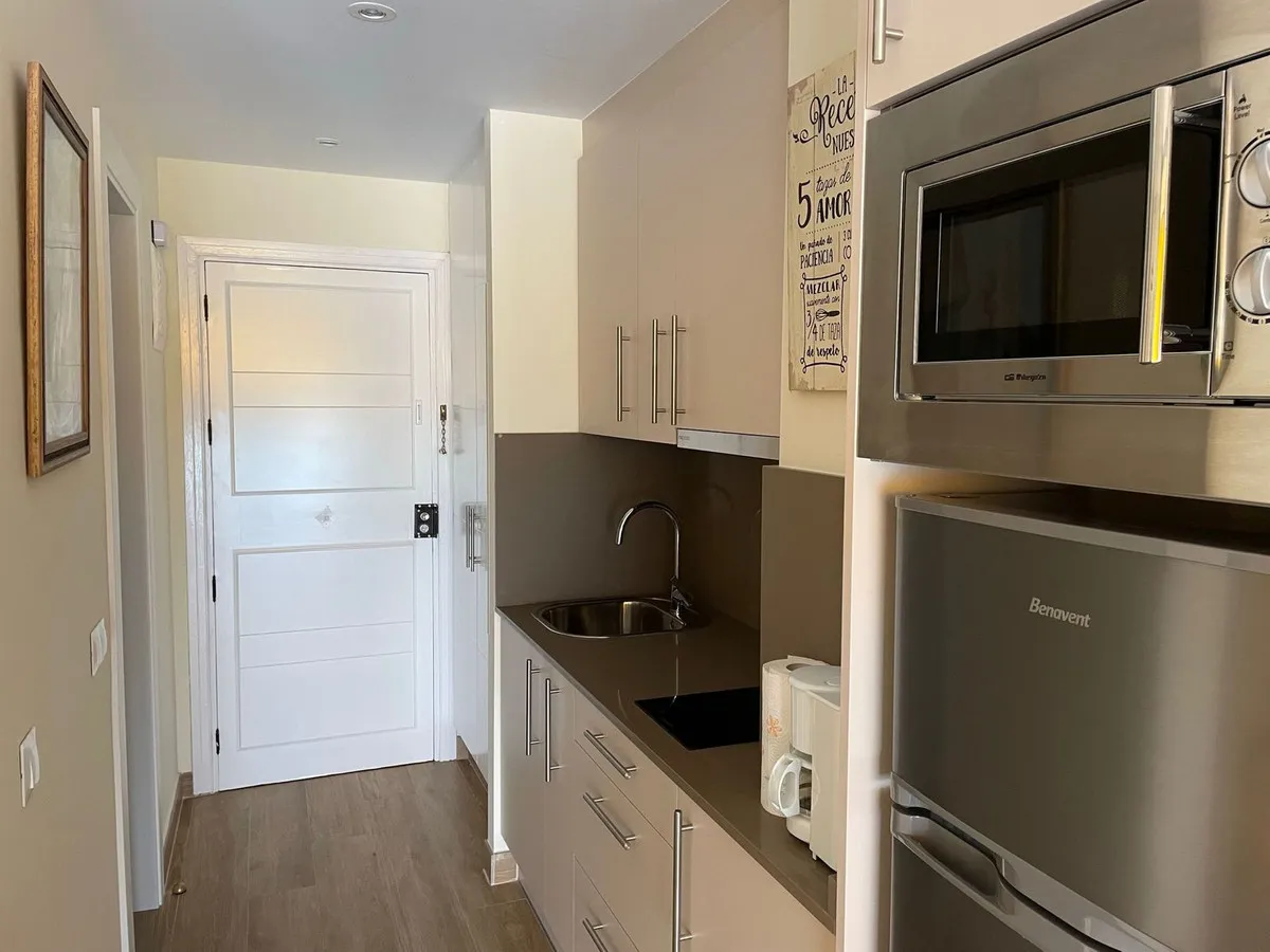 2d83df1e-8bd8-45e8-90a5-c28092721796