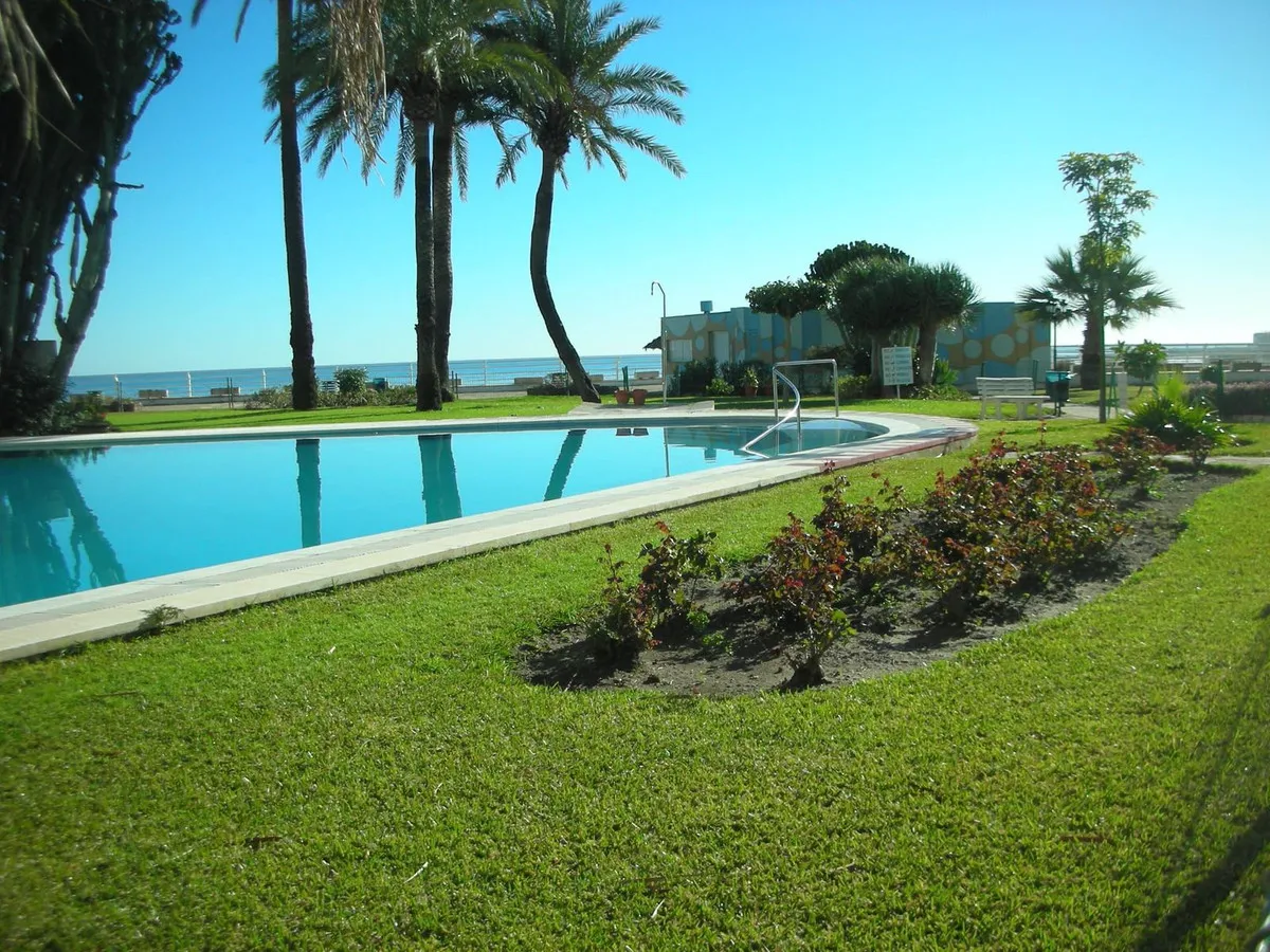 5da05938-102f-4c32-b44d-3b8c27cfba8a