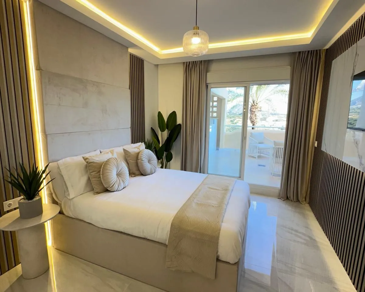 0789f9ed-572e-4193-8d34-e2f9b589cdad