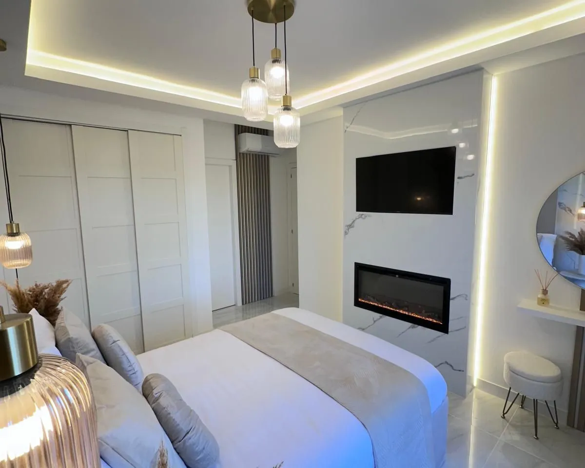 6b899e2f-edf5-4ecb-bd8b-15ca463ce001