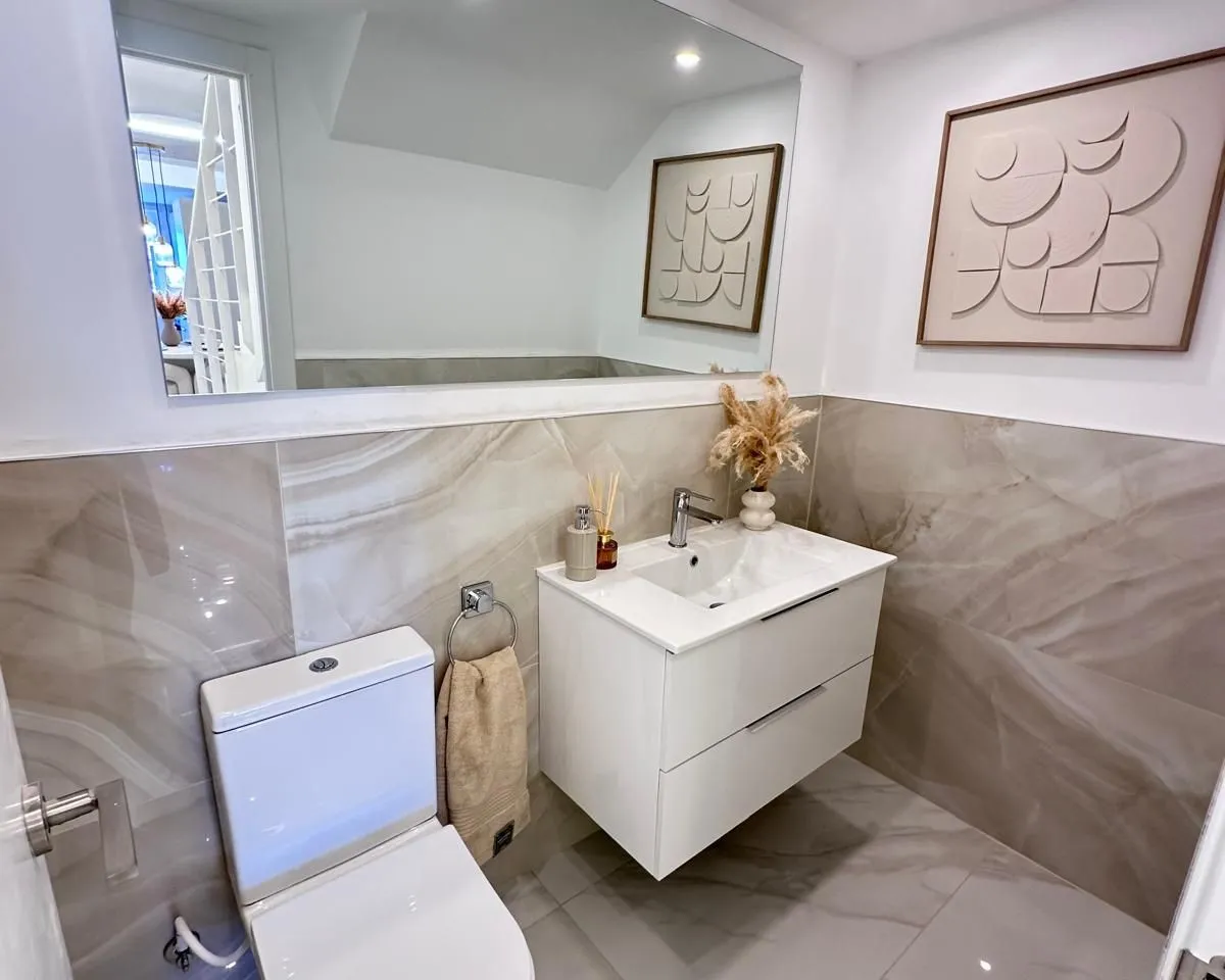 b8e240e7-6778-4a3b-a2ac-2eb6bc24af20