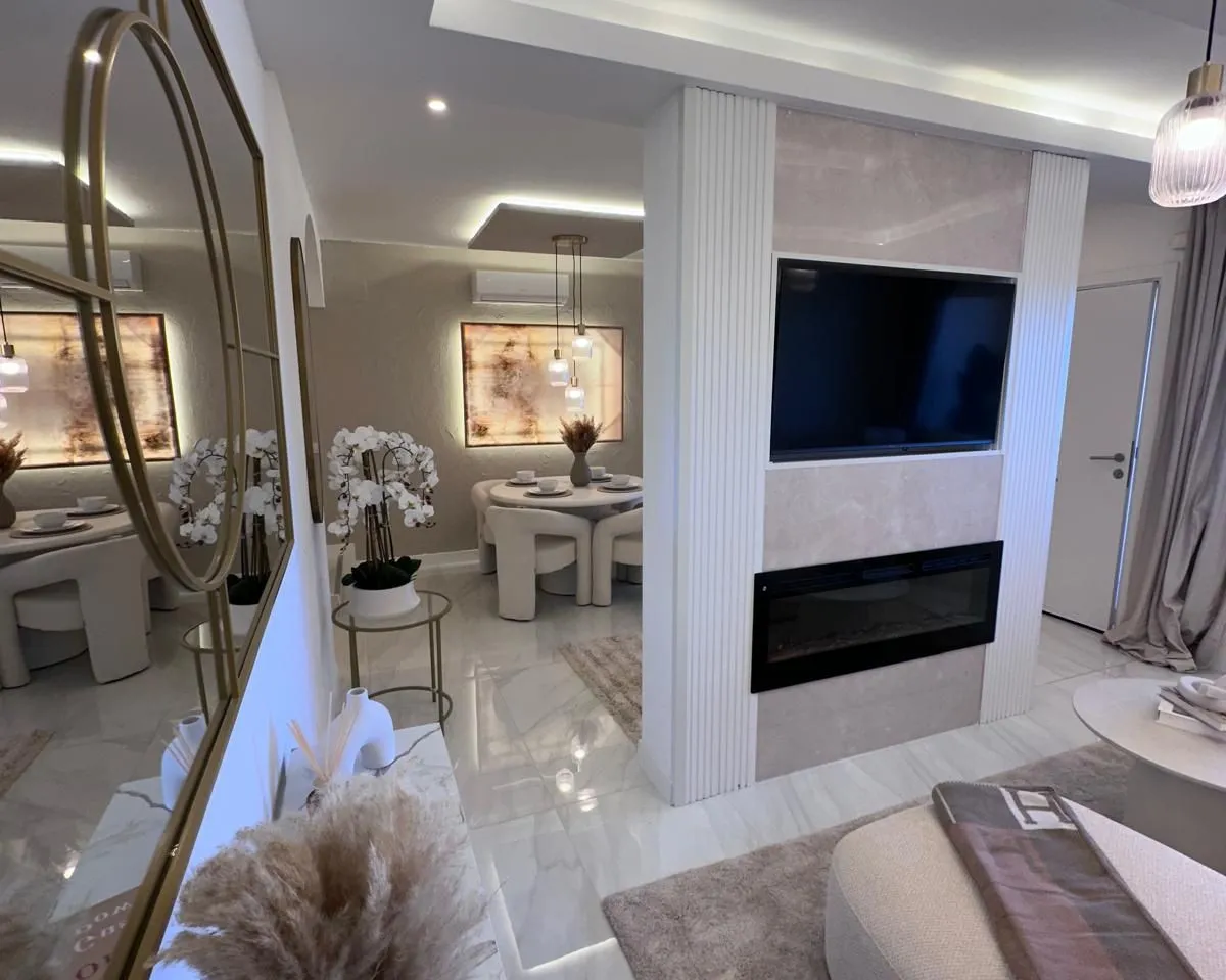 e98f9e28-04a0-4d0b-83fb-23d63e714898