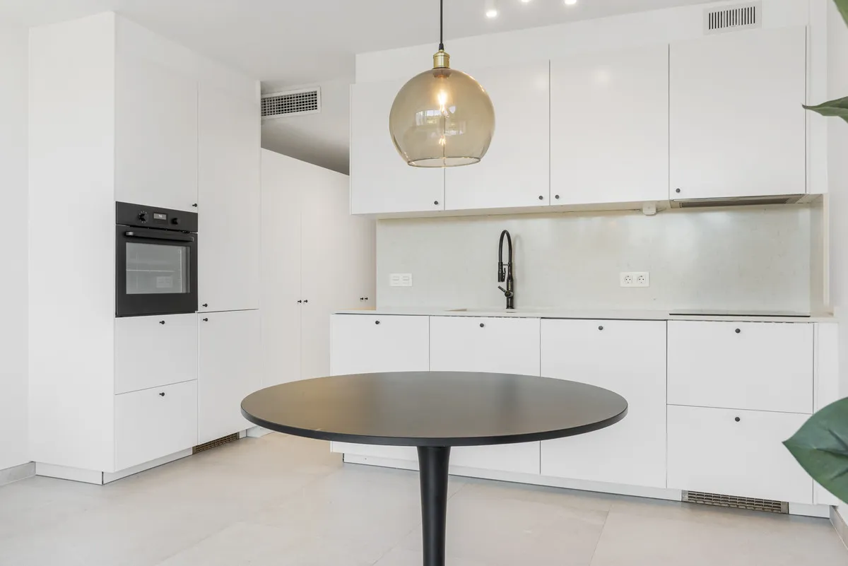 18d2b839-43f4-461a-9905-ef685ada4f4a