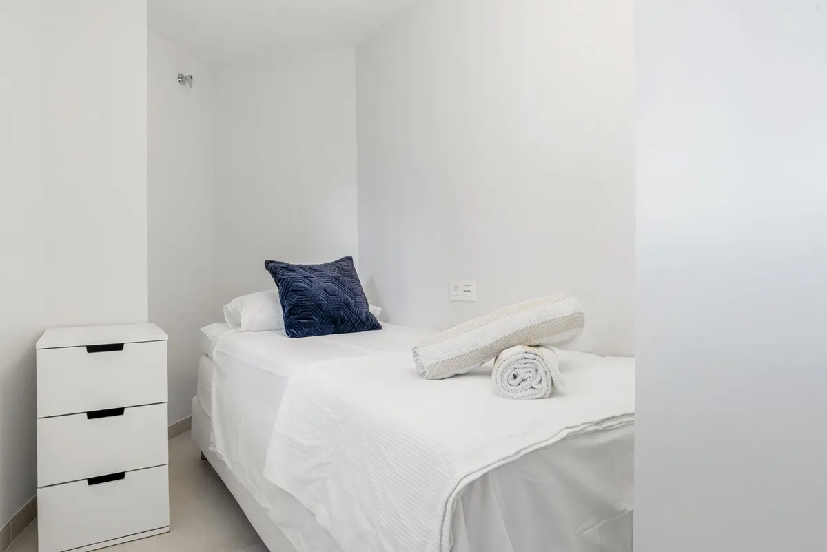 18fd7056-78cb-4f85-a56e-c411f8b726ed