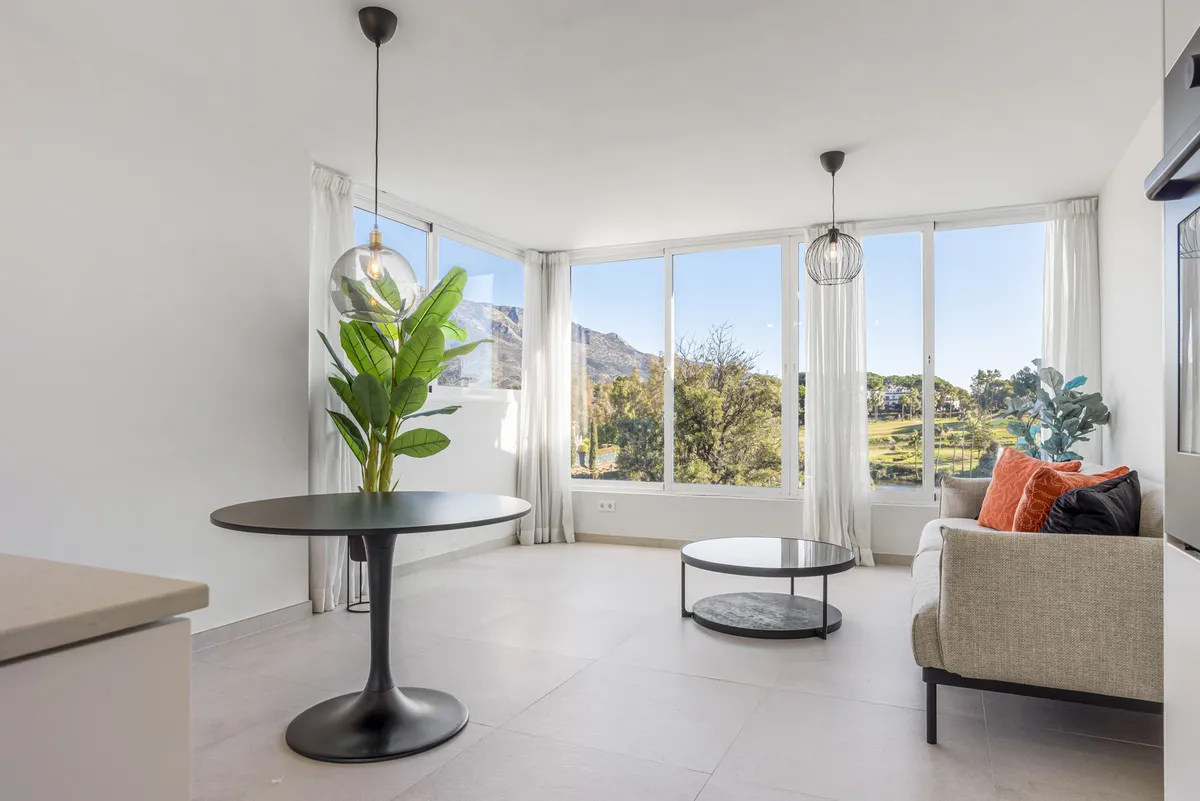 62beb637-4083-4692-bc03-135cc2dd0710