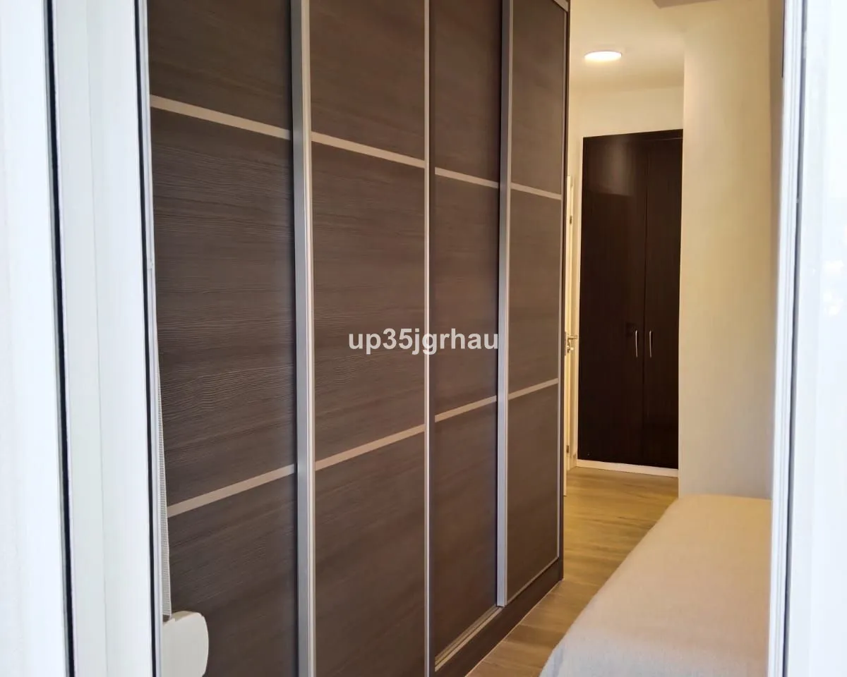 dee97b65-a178-4694-8281-012bc0191282