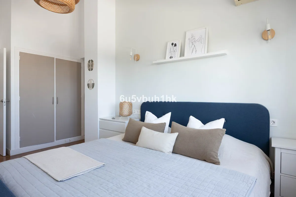 075efc9e-6347-490e-89e9-6b79b44691fb