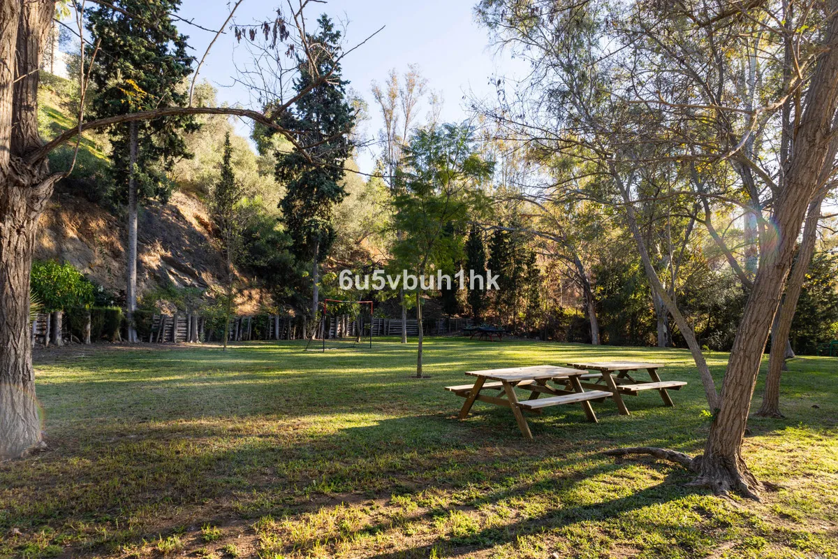 9e3437a4-aa11-44a7-ac7e-5df2f83c6e86