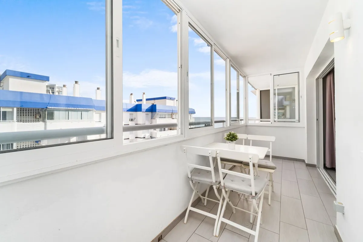 64ed4001-9c7f-4861-89e9-90c838cfa00e