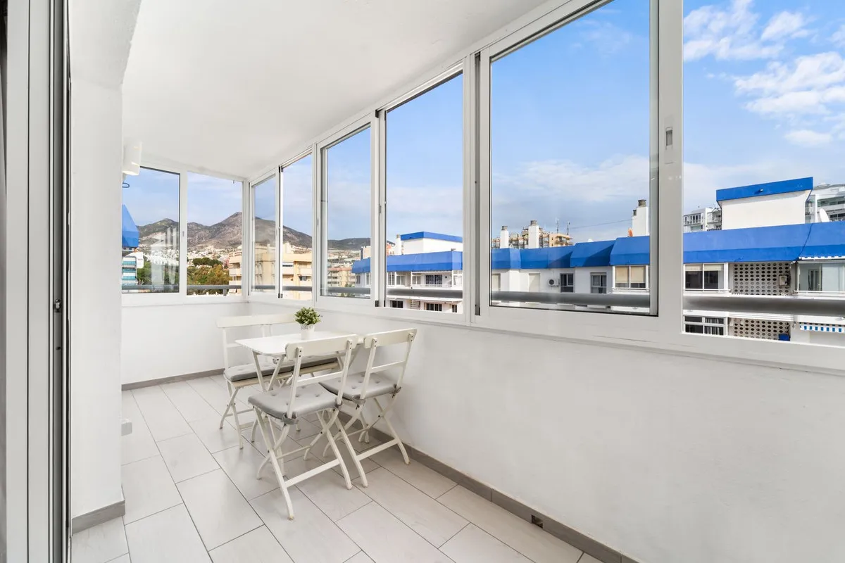 f1b2e34a-9800-4df3-87fb-839dbfd89fe6