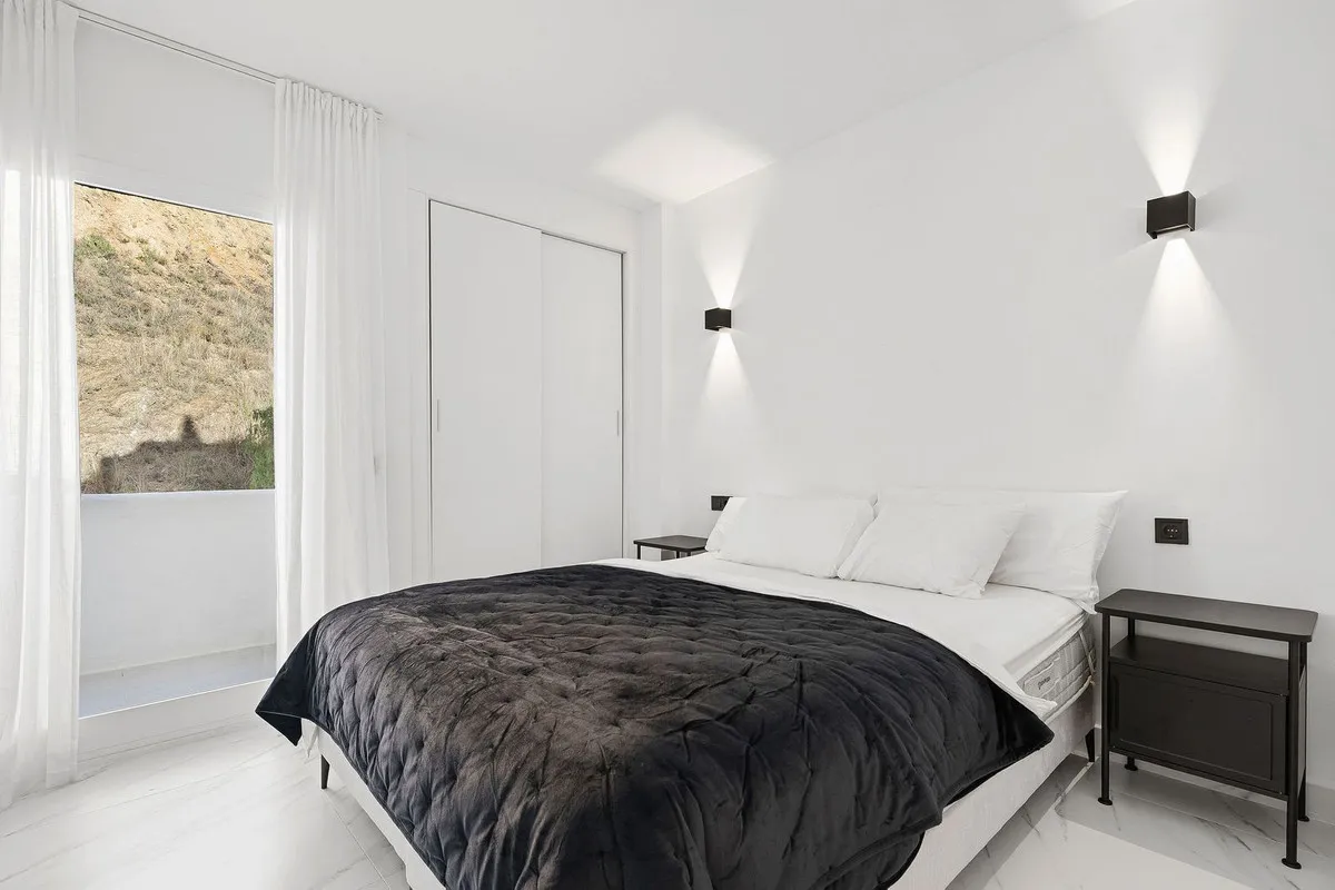 88d2ef9e-90d3-4314-afed-c531020d2b33