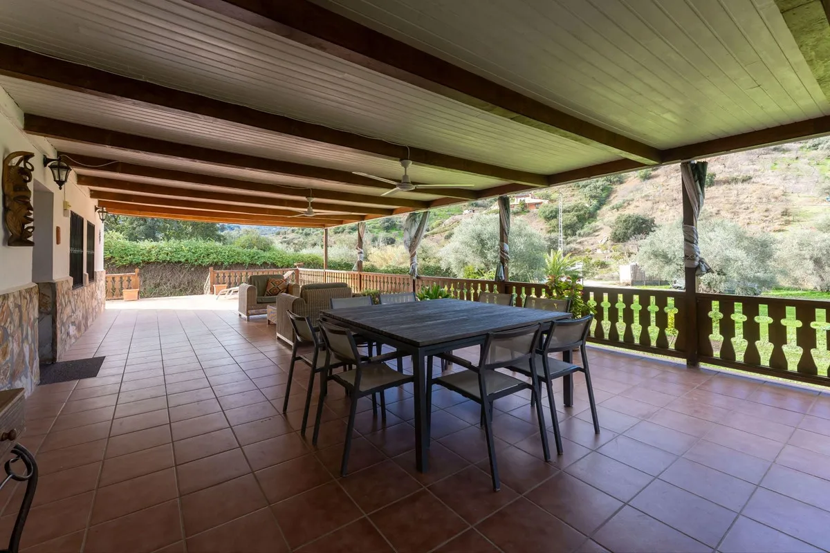 011dcf70-8c64-4f45-a792-865441e04ffe