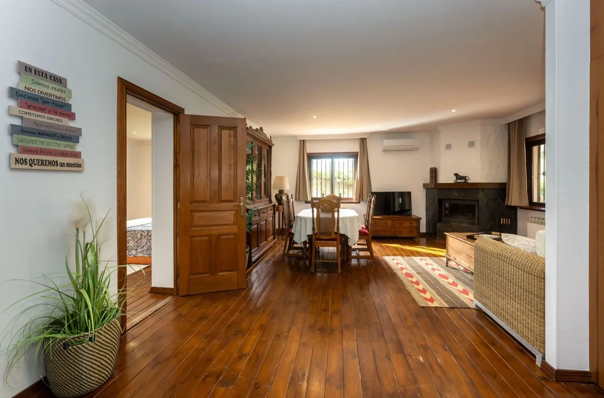 034fc87f-de7c-4b9d-bdce-5a67b082489d