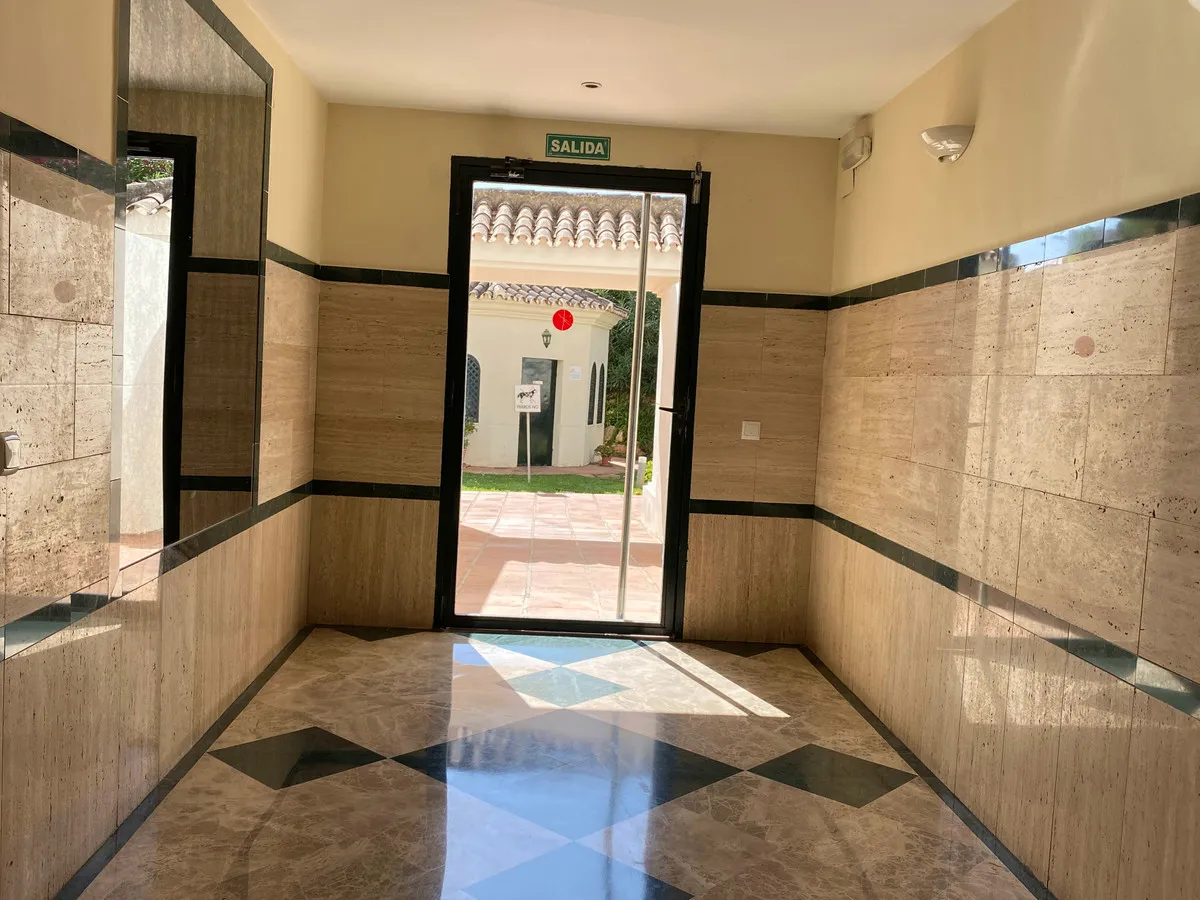 3670ba9e-e1e7-46e7-ba6a-0eb46a36e3ce