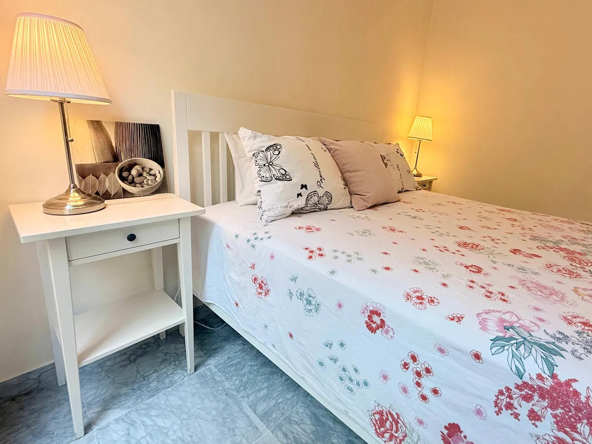 5ab83318-2be0-401f-aed3-621d65538cb3