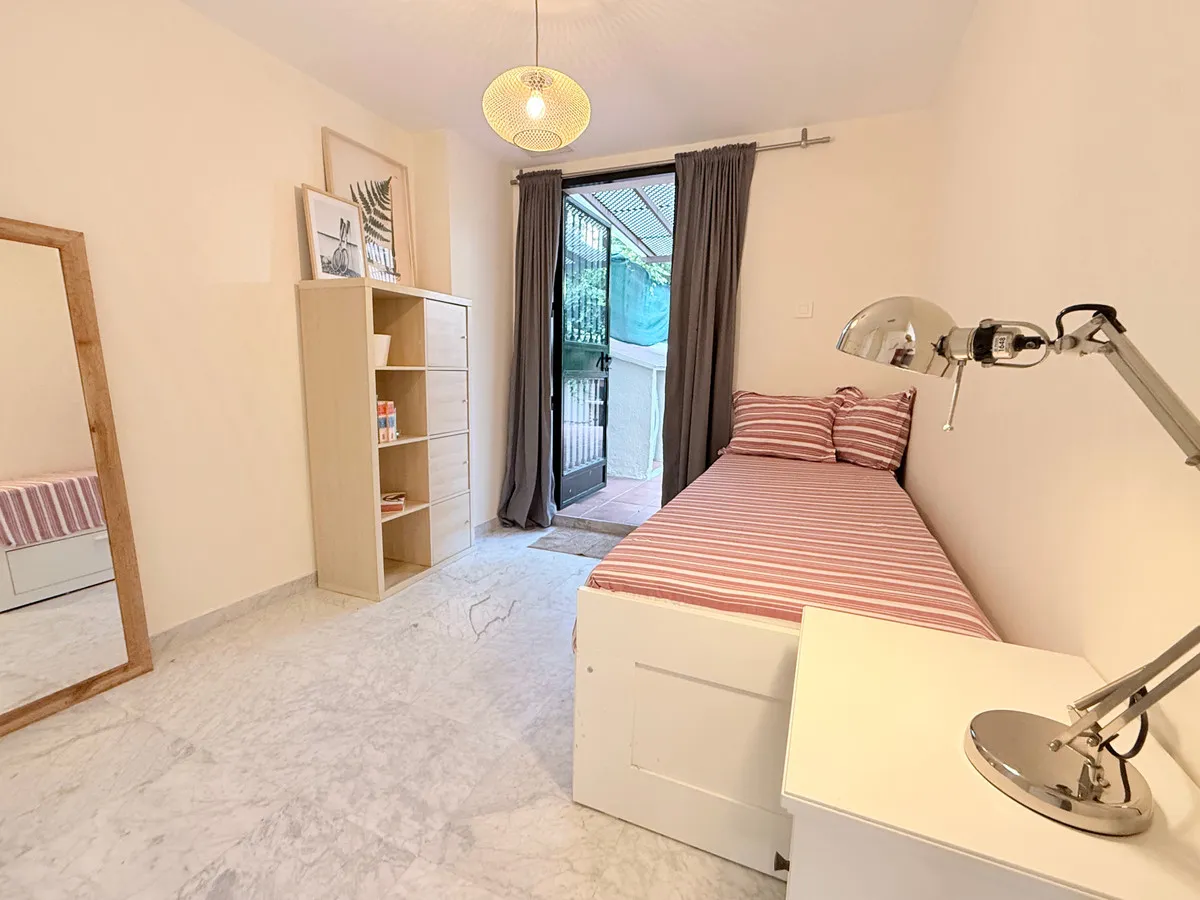 aec44c3c-018f-4f7d-ad31-edc2fe1a75ee