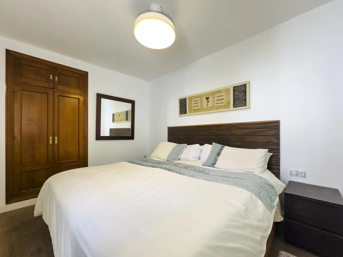 c02034bb-8cf9-45da-b24b-65d674ee9ac9