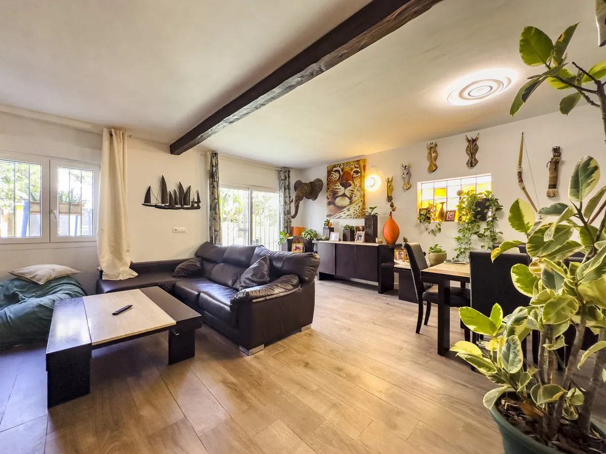 Coastal Comfort Townhouse in Estepona