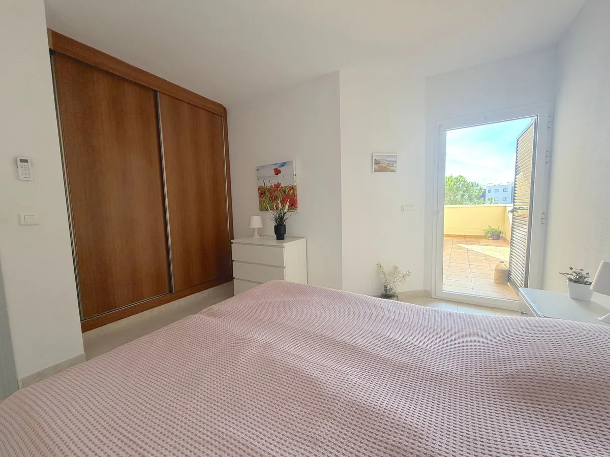 fb798433-4910-44d9-b8ff-3997deac0198