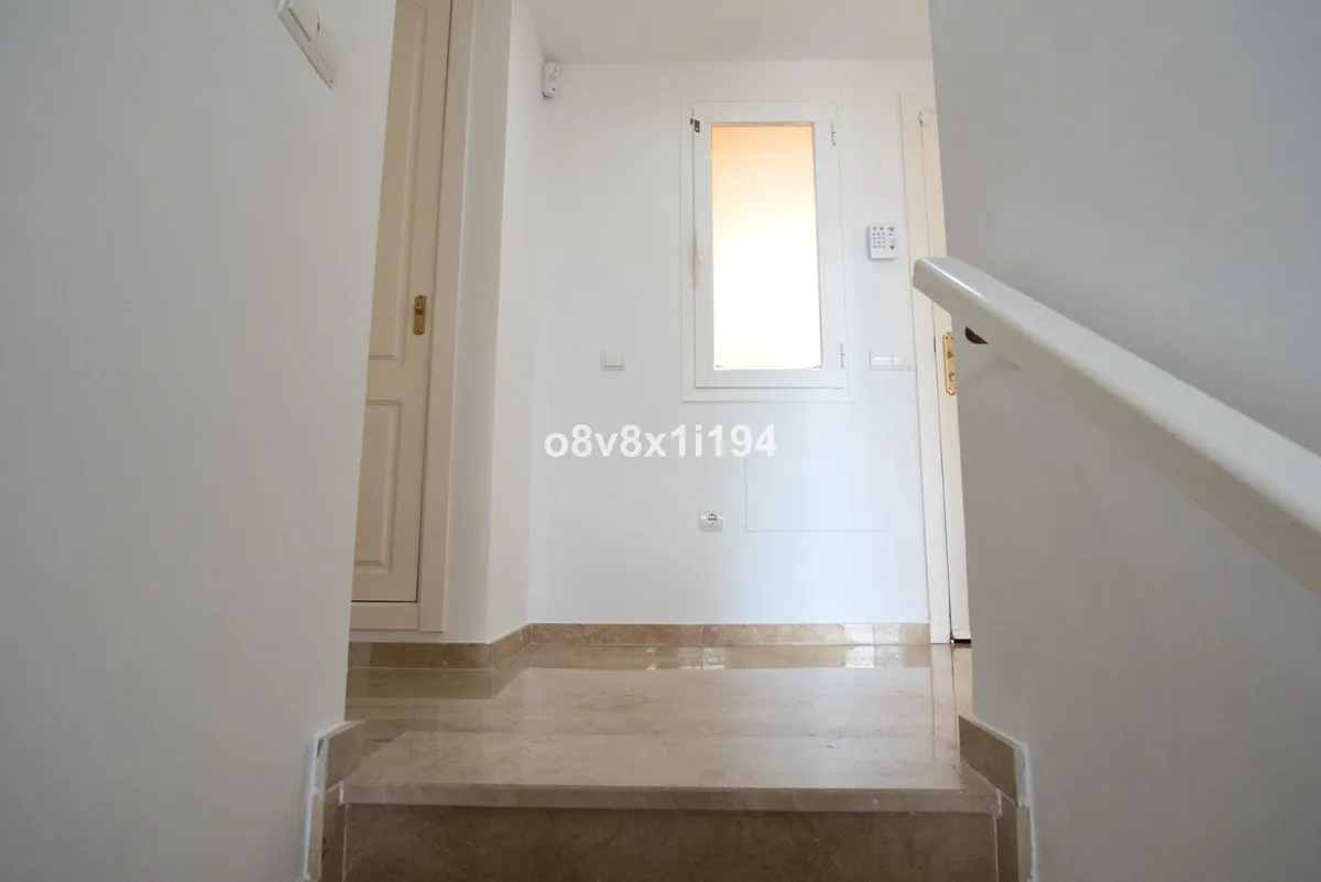 20337b2c-d312-46c2-8954-1b1524cf1171