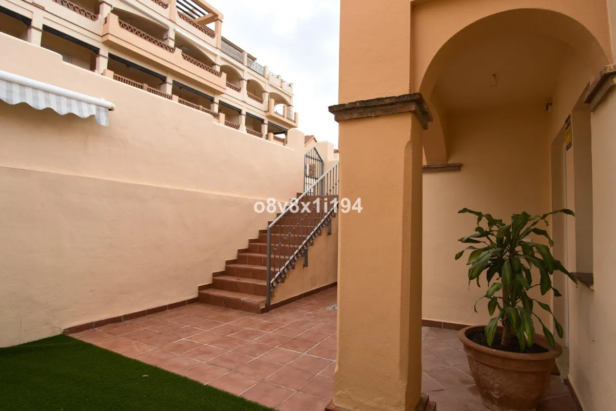 d2304ce3-55fe-4531-8202-c6d126b3f7d8