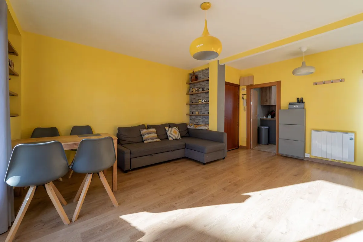 2b6c2dbf-5ab7-484c-b957-50e26b735e6d