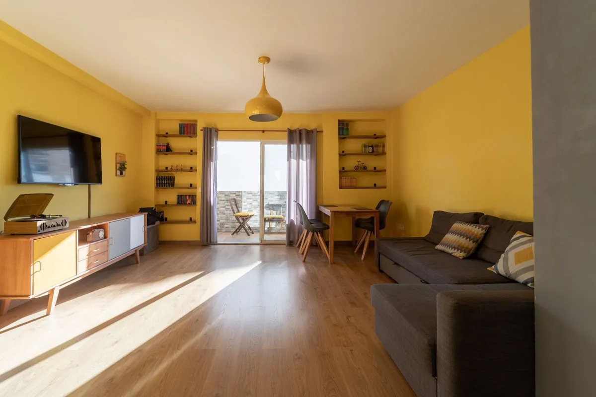 5aedd6bf-37b3-4cc1-b153-407eba119403