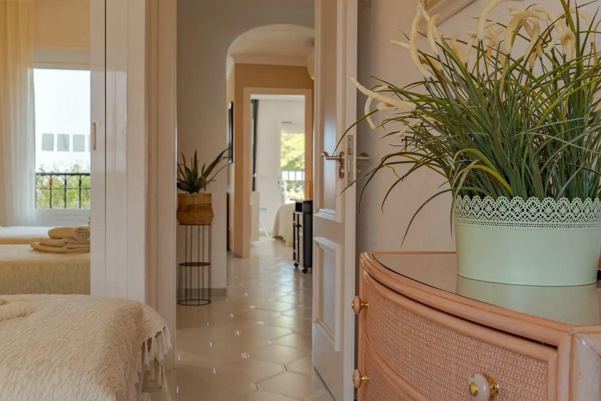 044af21b-91ac-45b6-9af1-44a6e1cb1e6b