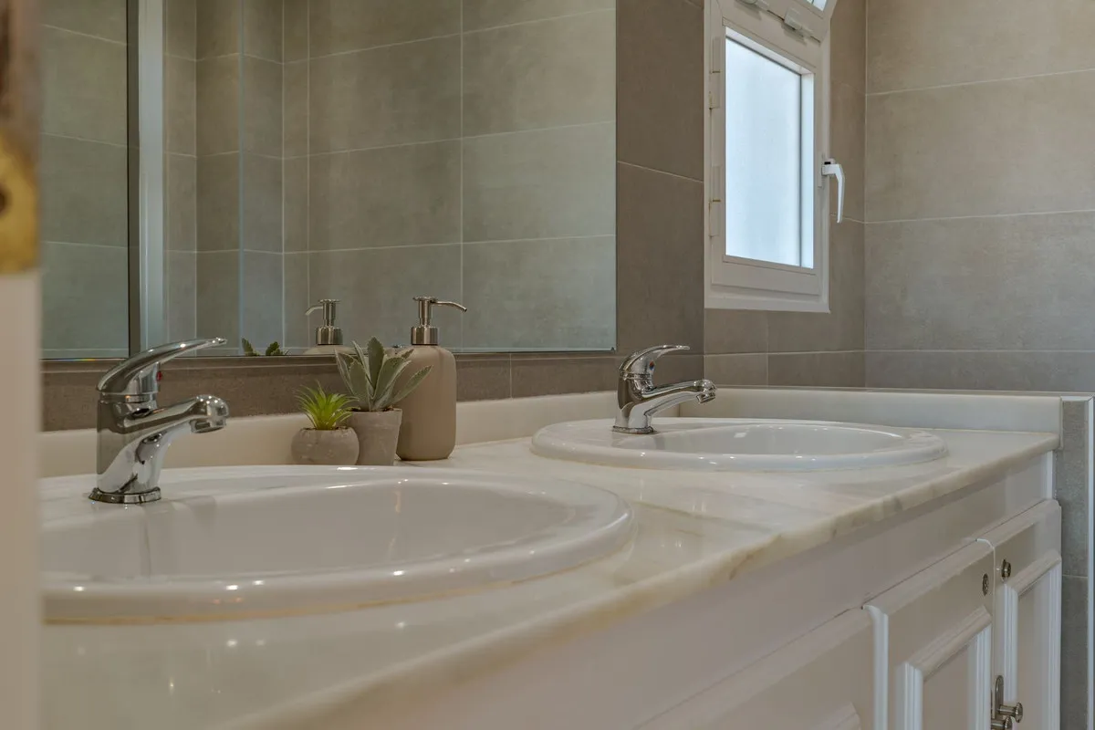 0e66c583-c996-42a4-81bb-64308c2bb34e