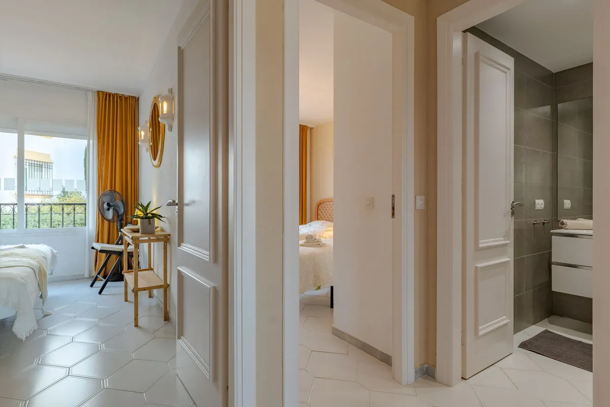 1e38e3e7-68ee-447f-9a78-a76619ac8c82