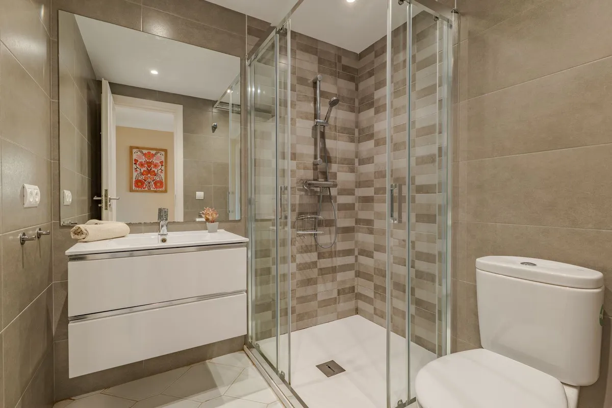 2e580db5-af9d-4e93-baa2-42a81c0ddcb8