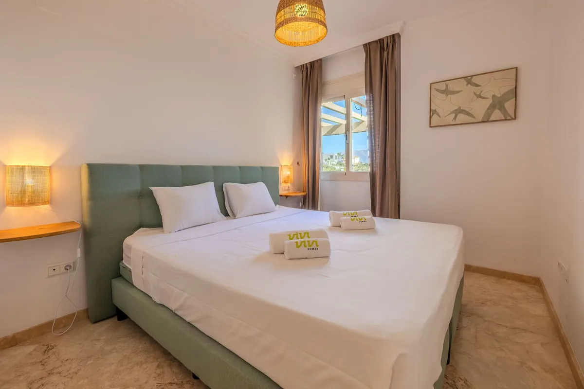 7c884a43-9414-4a1a-8761-a8c6f1931778