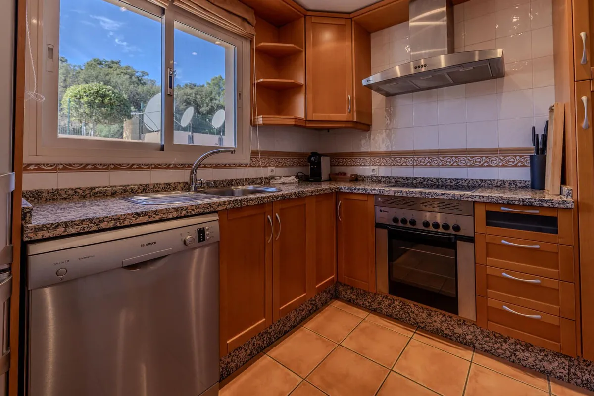 8a90c24d-cb3c-46b0-b4cc-fcb7f50310b3