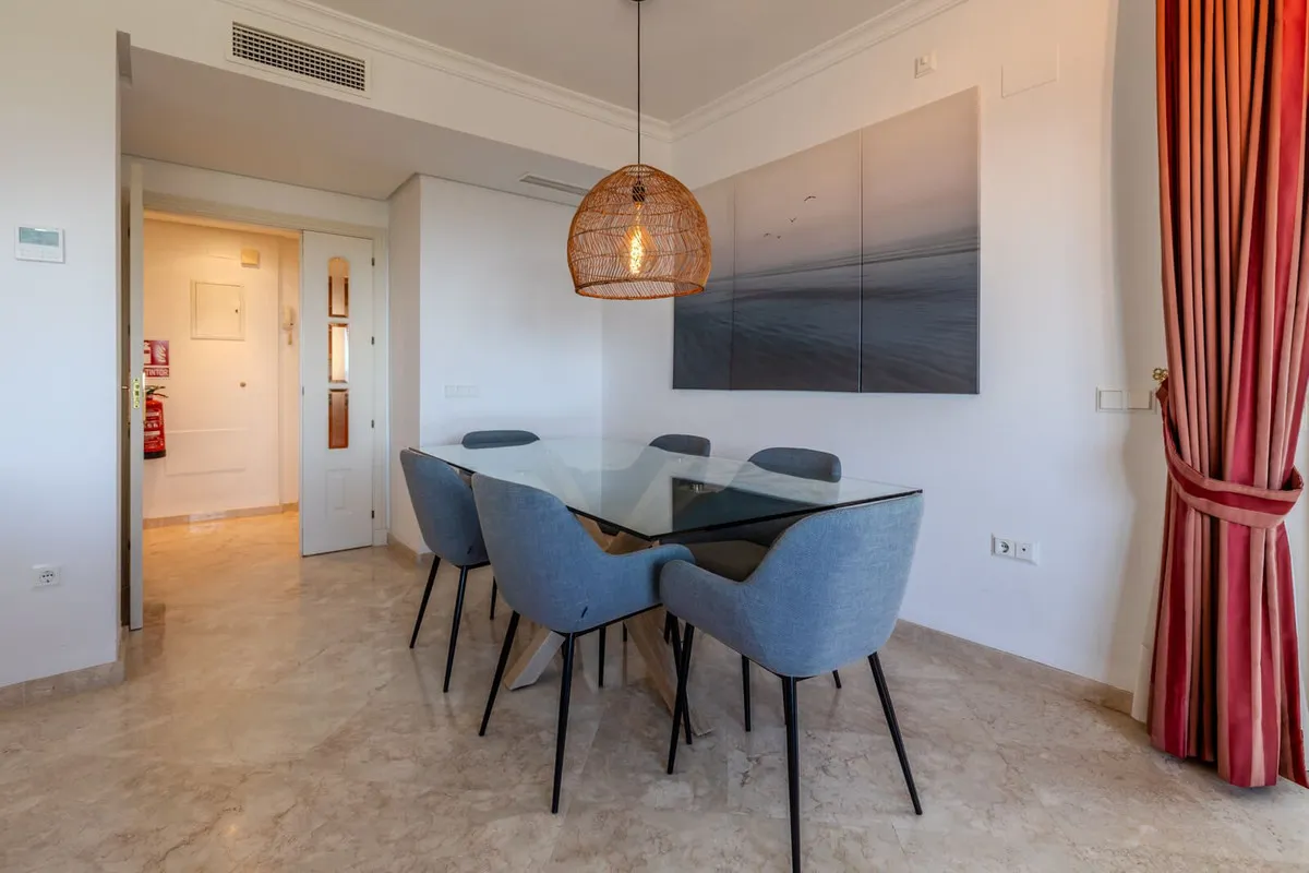 925addab-1009-43c6-8718-a8ed13775092