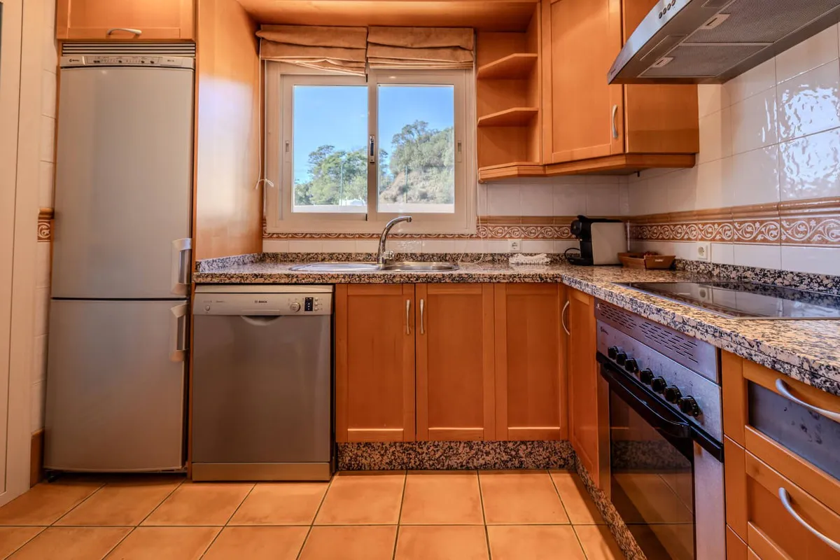 d3f366c6-8f3b-4e0c-99b3-6990dee58303