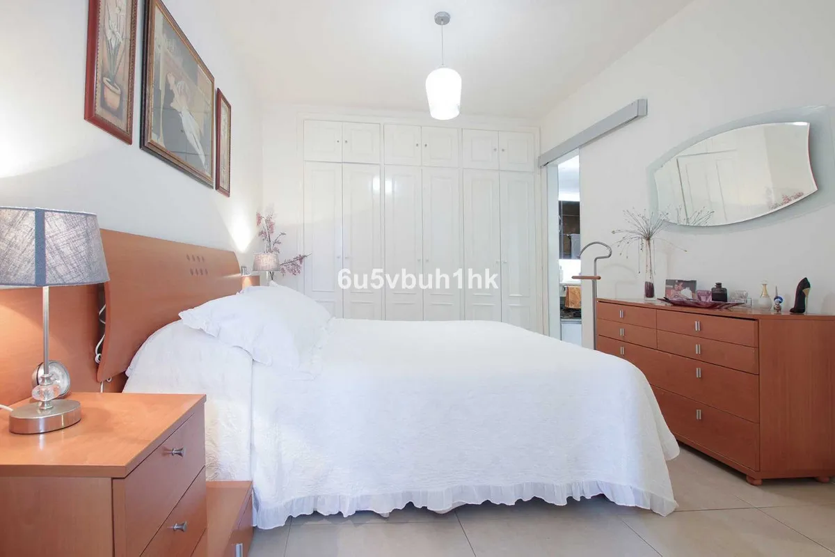 f9b336ab-443c-4718-8501-ee09ddbf3857