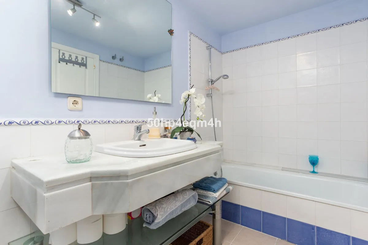 d4b22bf3-d419-40aa-a1b0-04ab64f88afb