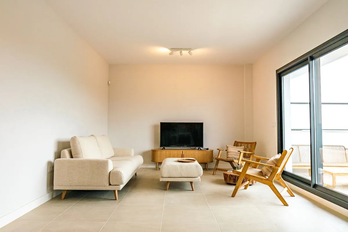 078fb999-414b-49ea-a0f6-956f9e11603a