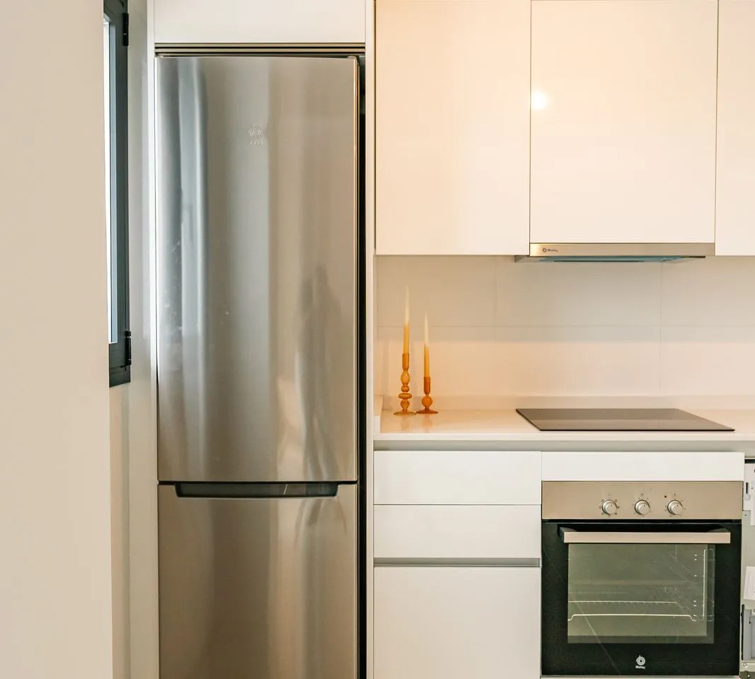 99068d5b-c683-46b0-bbd9-1d8322df2837