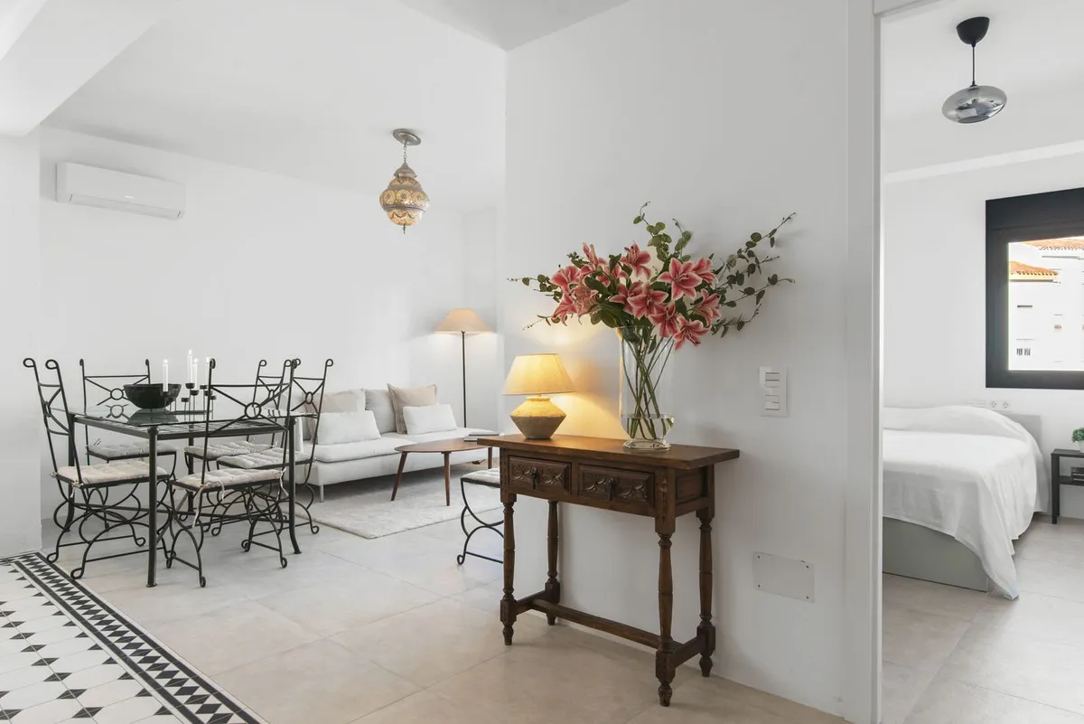 0018713c-321b-4dbc-98b9-fc7493543707