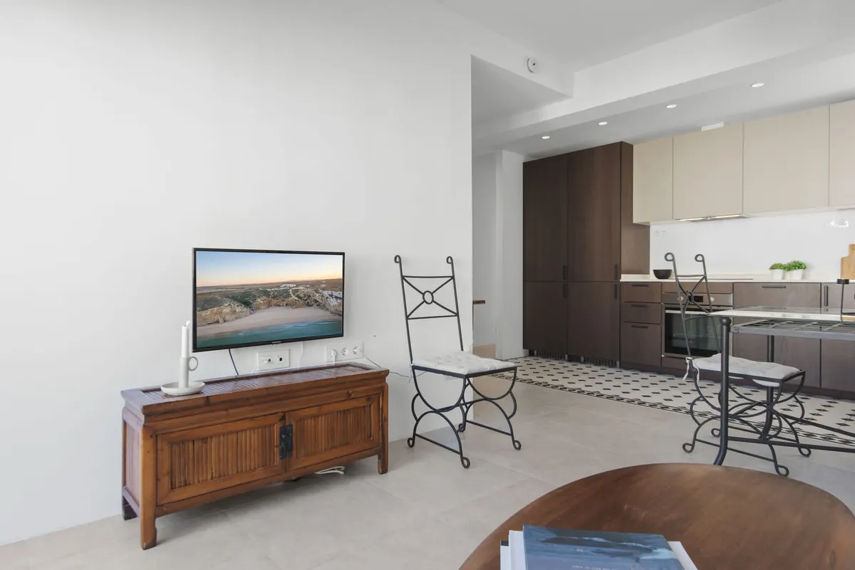 0c937c4f-6aba-43bb-b65c-a7ef70f68673