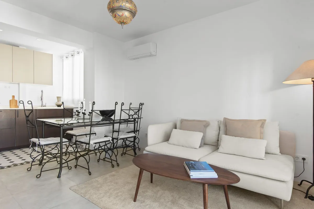 365fba96-2c19-421f-8f79-0e70c8162584