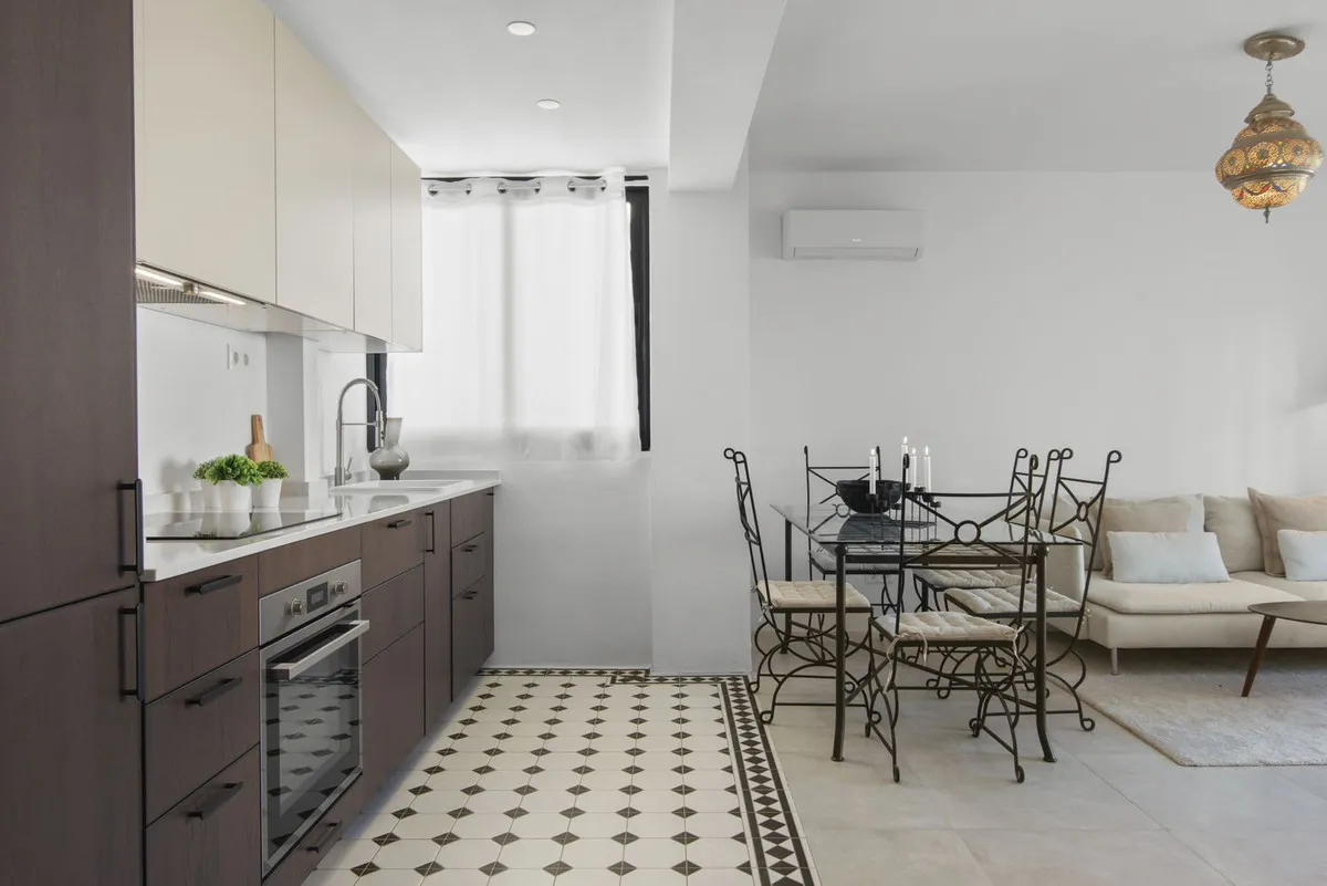 ea0fdc77-63a9-4155-986d-b605ff5d1e3b